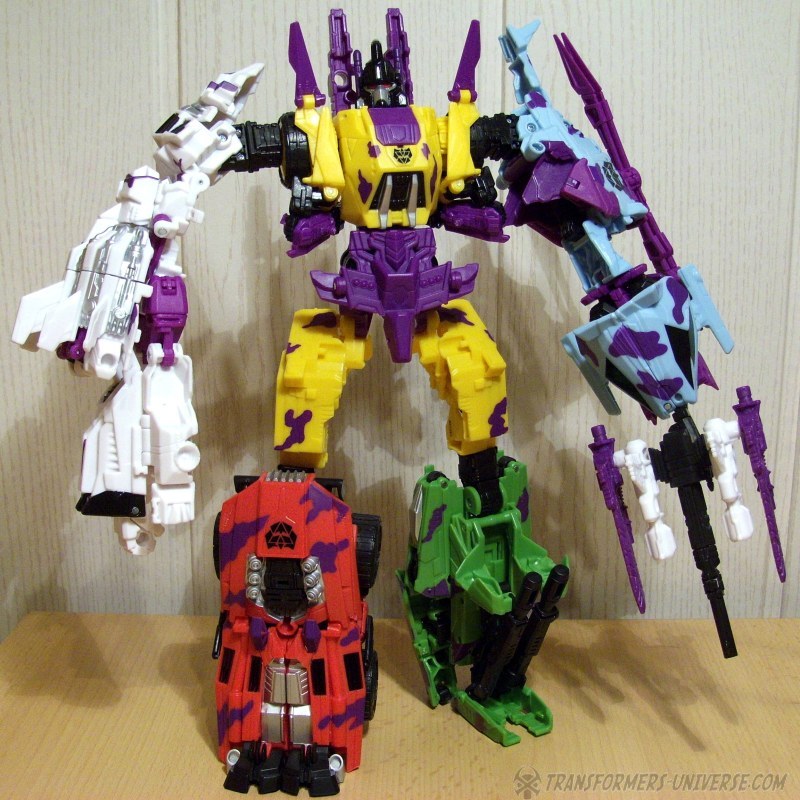 Generations Fall of Cybertron Bruticus G2 (2012)